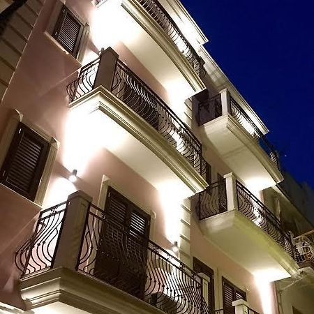 Palazzo Eliss Bed & Breakfast Маргерита ди Савоя Екстериор снимка