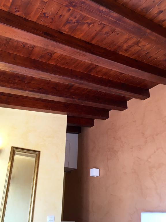 Palazzo Eliss Bed & Breakfast Маргерита ди Савоя Стая снимка
